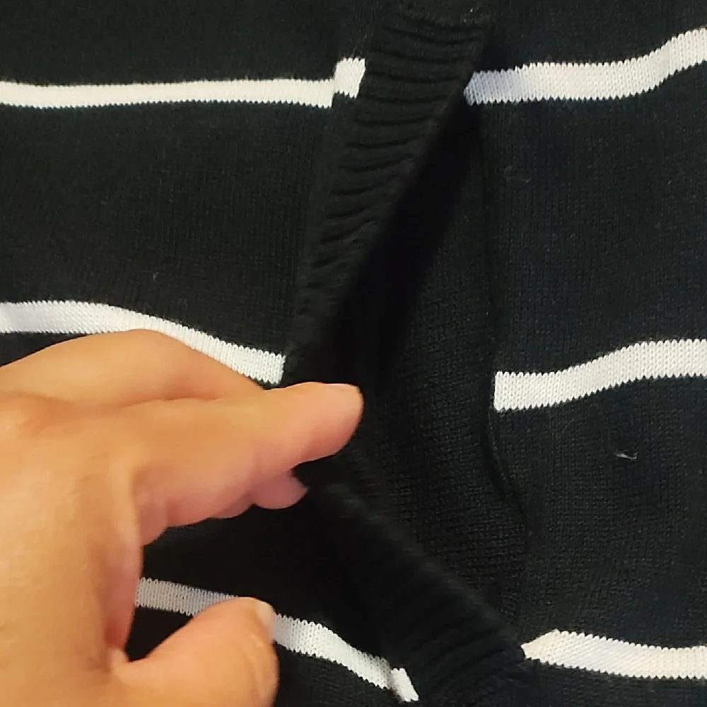 South Pole Black‎ and White Zip Up Sweater